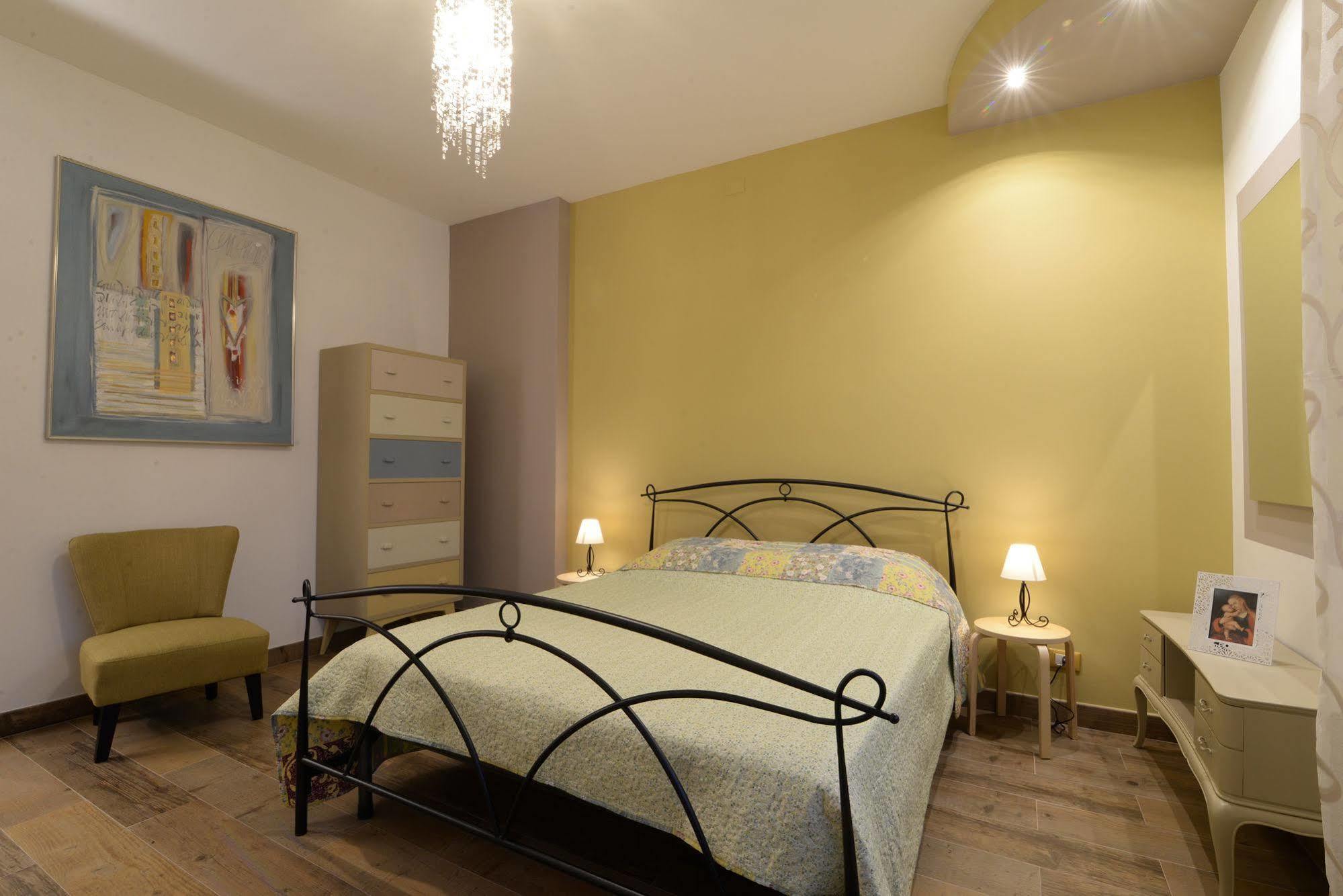 Padovaresidence Apartments - Vicino Cappella Degli Scrovegni E Ospedale Екстер'єр фото